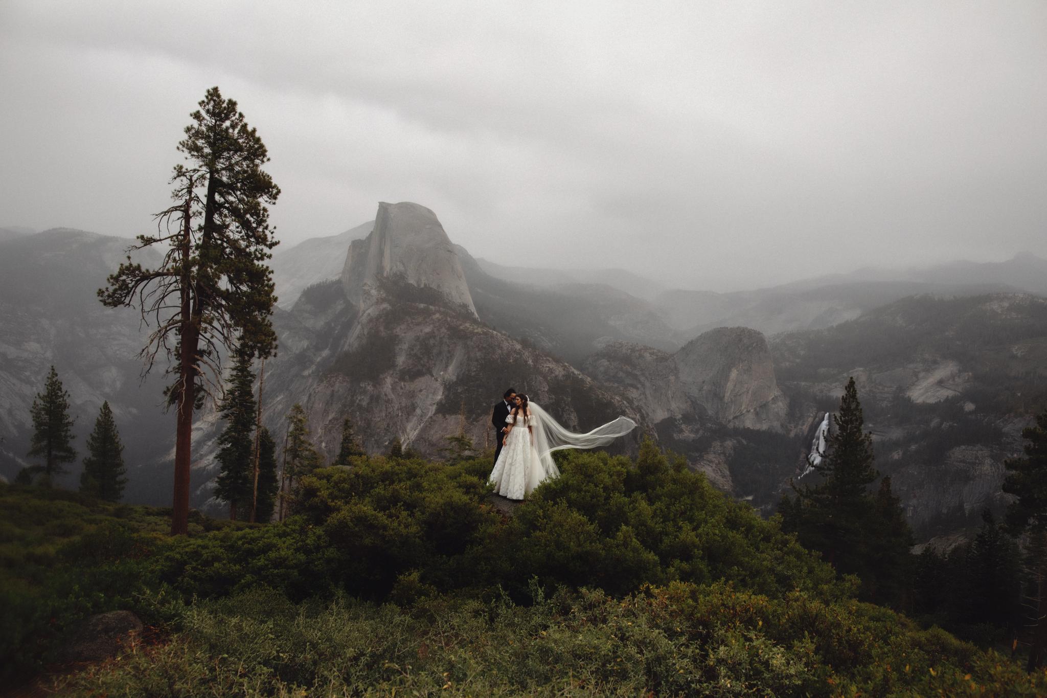 SAN FRANCISCO WEDDING PHOTOGRAPHER: Unveiling the Magic of Yosemite