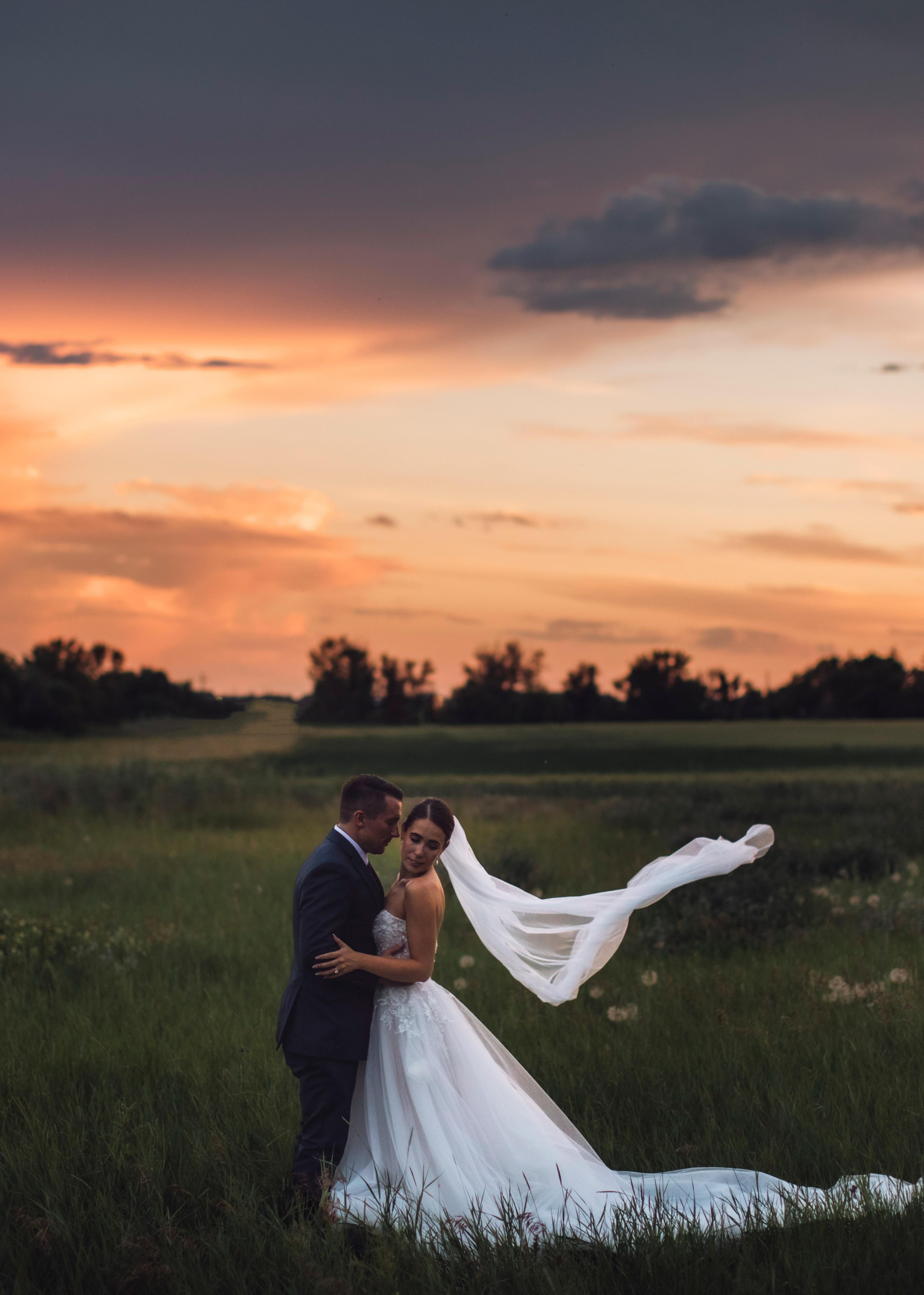 A Luxury Calgary Wedding Photographer: Captures Elegance within the city limits
