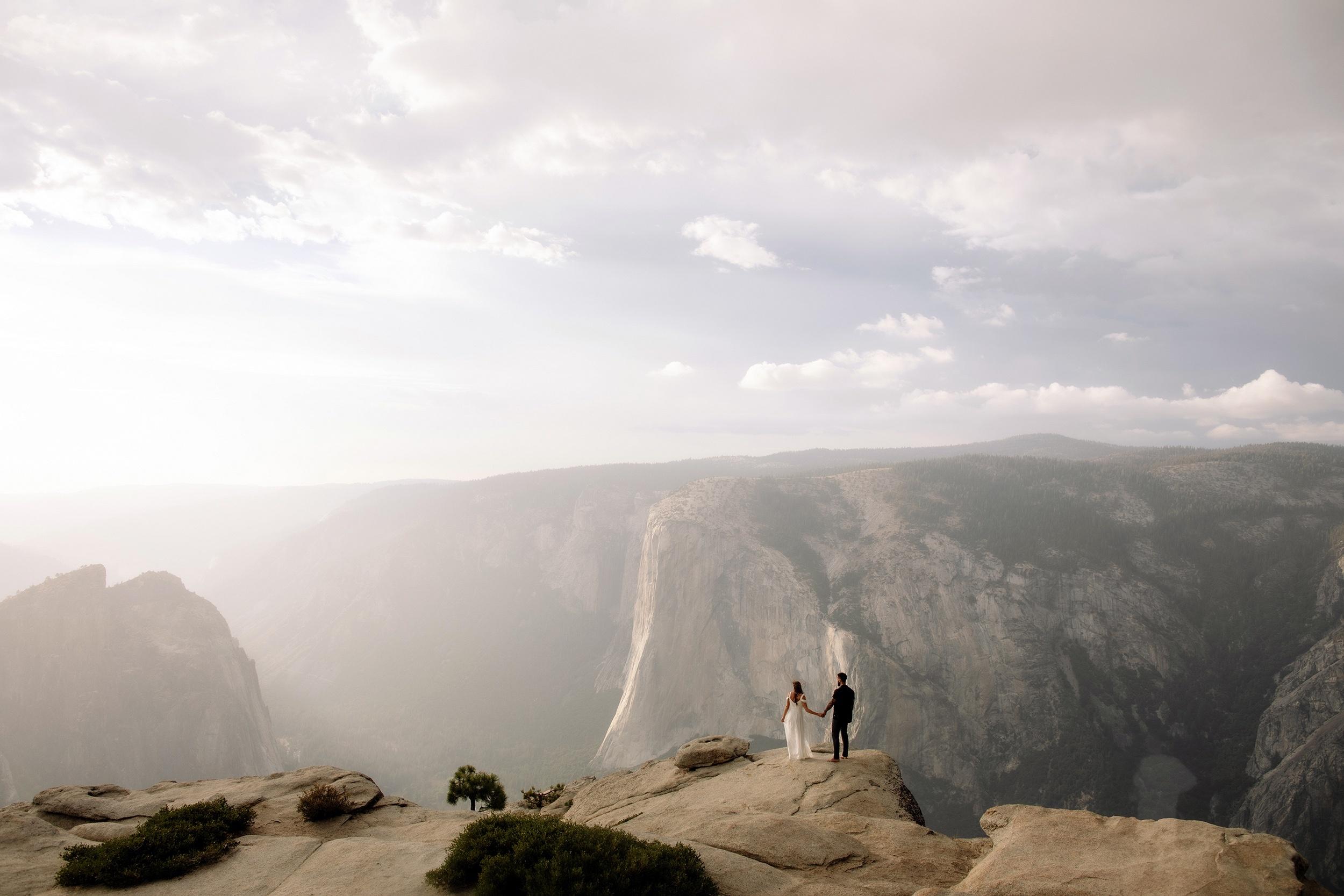 carousel-hero-element image-1