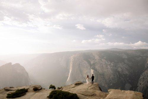 carousel-hero-element image-1