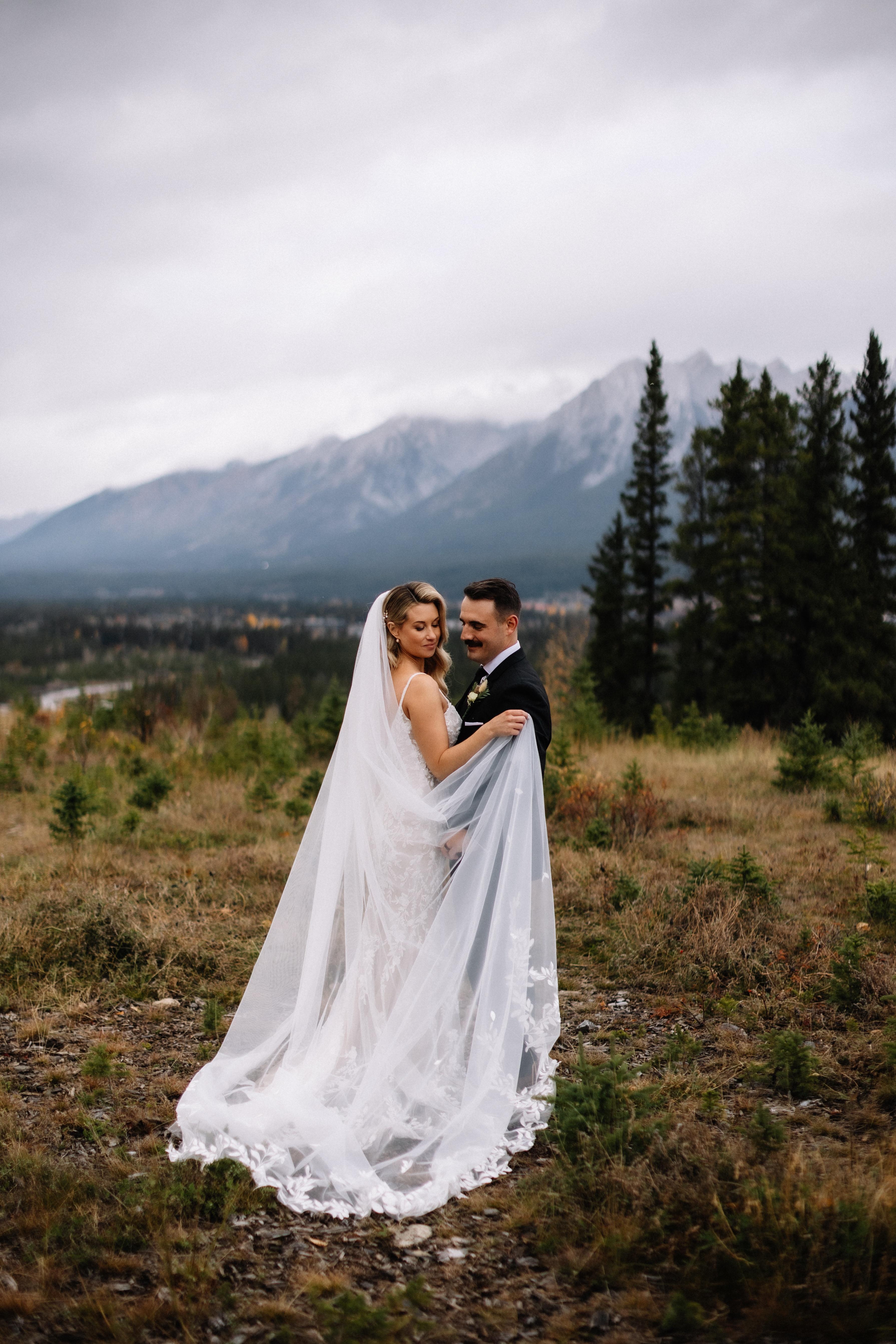 CANMORE WEDDING PHOTOGRAPHER | Luxury Wedding Photography in the Canadian Rockies
